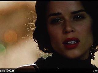 Emily angepisst und Vicky Anderson Campbell