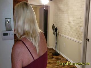 Rechtzeitig zur Sommerzeit erwacht Mutti aus ihrem sexuellen Winterschlaf