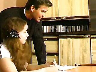 Mya hernandez bei französischem amateurdreier mit analorgasmus