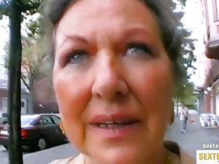 Milf kitty luxus Milf wird hart rangenommen