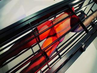 Versaute Krystal boyd fingert ihre Sklavin bis sie kommt